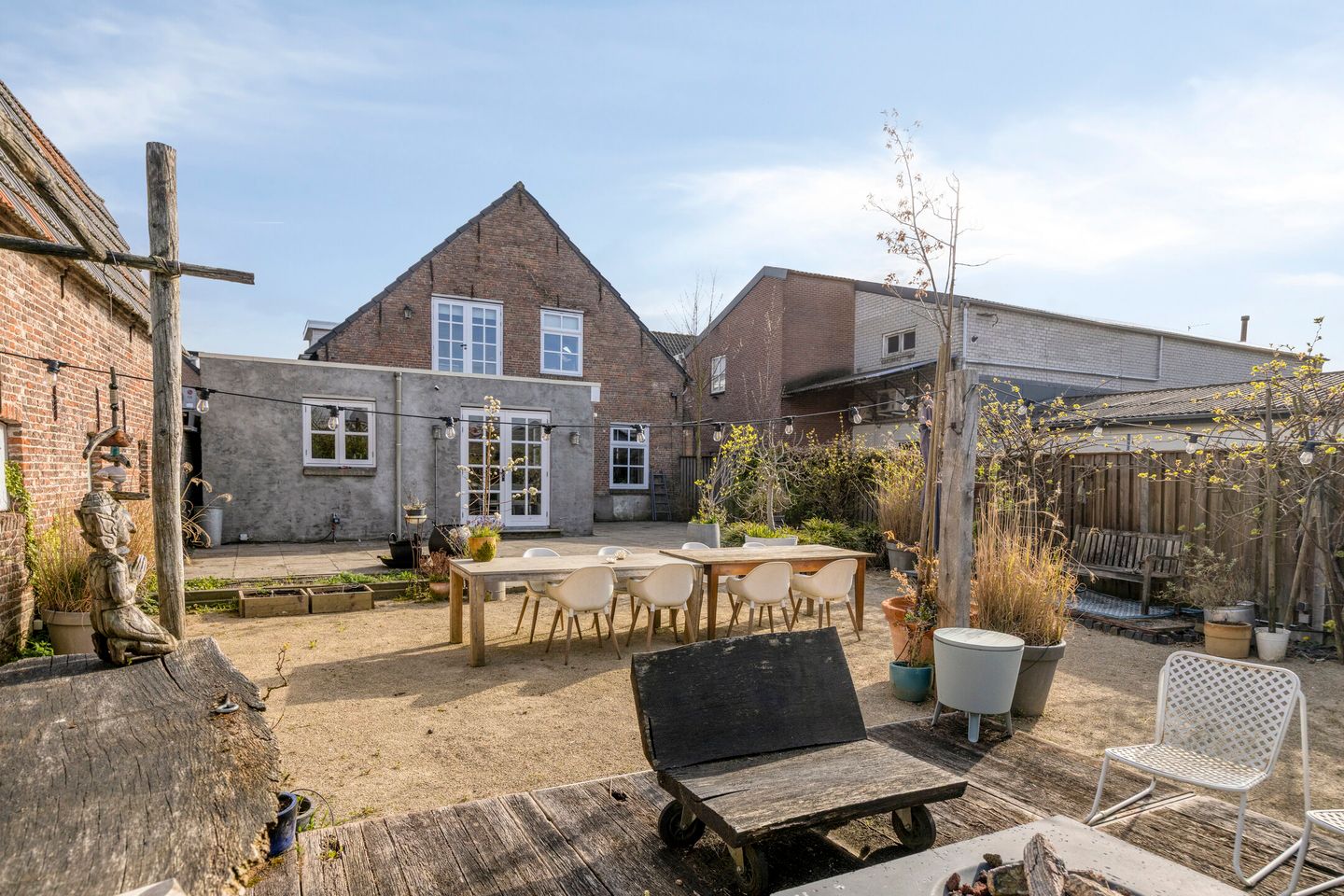 Characteristic Living and Working Space in Historic Building — 89
