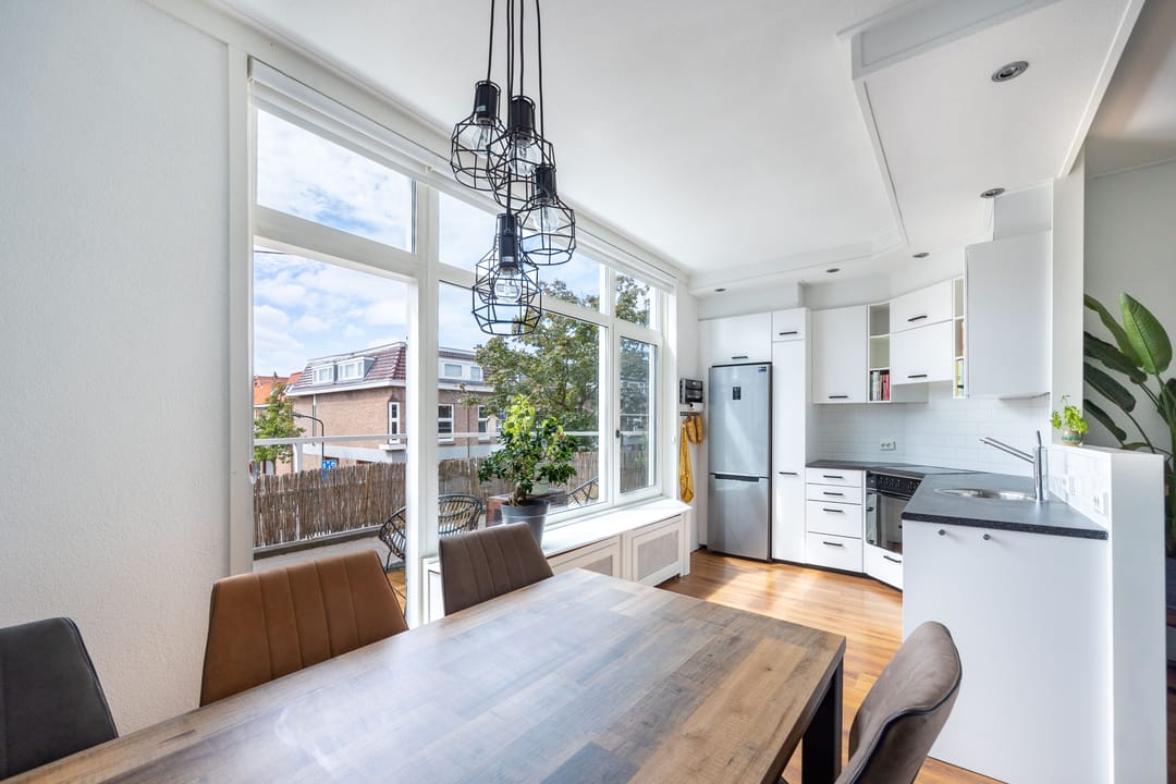 Photo 13 of Heeswijkstraat 87