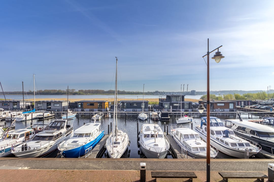 Foto 8 van Zuiderzeeboulevard 69