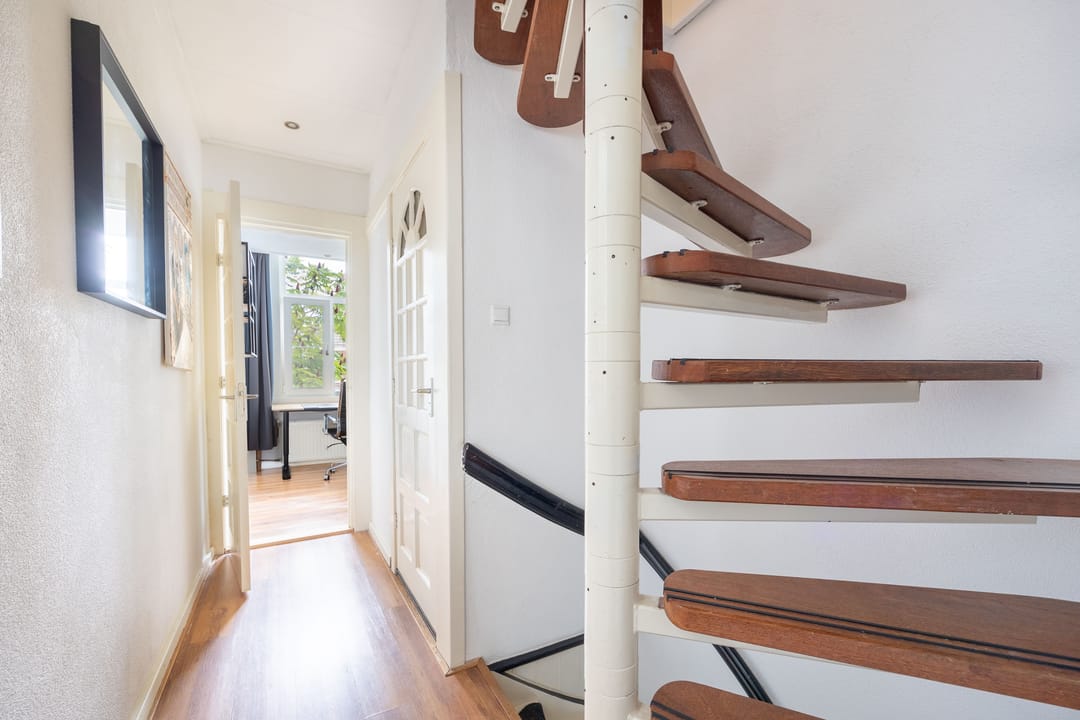 Photo 17 of Heeswijkstraat 87