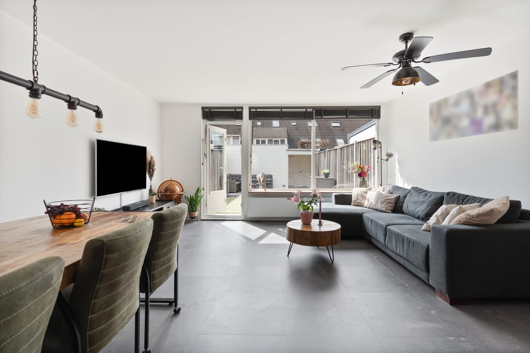 Move-in Ready 4-Bedroom Family Home in Almere Muziekwijk — 17