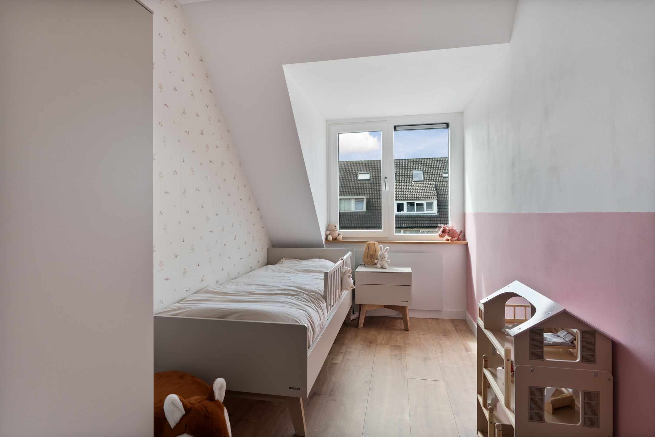 Move-in Ready 4-Bedroom Family Home in Almere Muziekwijk — 33