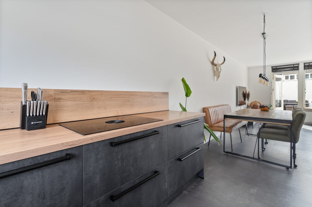 Move-in Ready 4-Bedroom Family Home in Almere Muziekwijk — 22