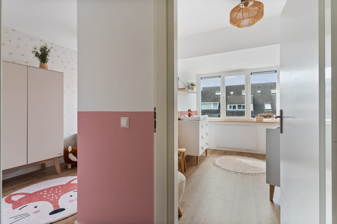 Move-in Ready 4-Bedroom Family Home in Almere Muziekwijk — 32