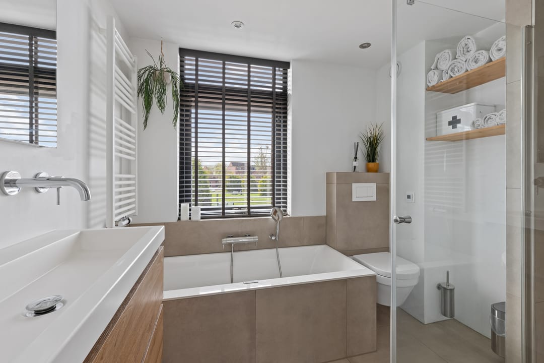 Foto 22 van Waterhoen 8