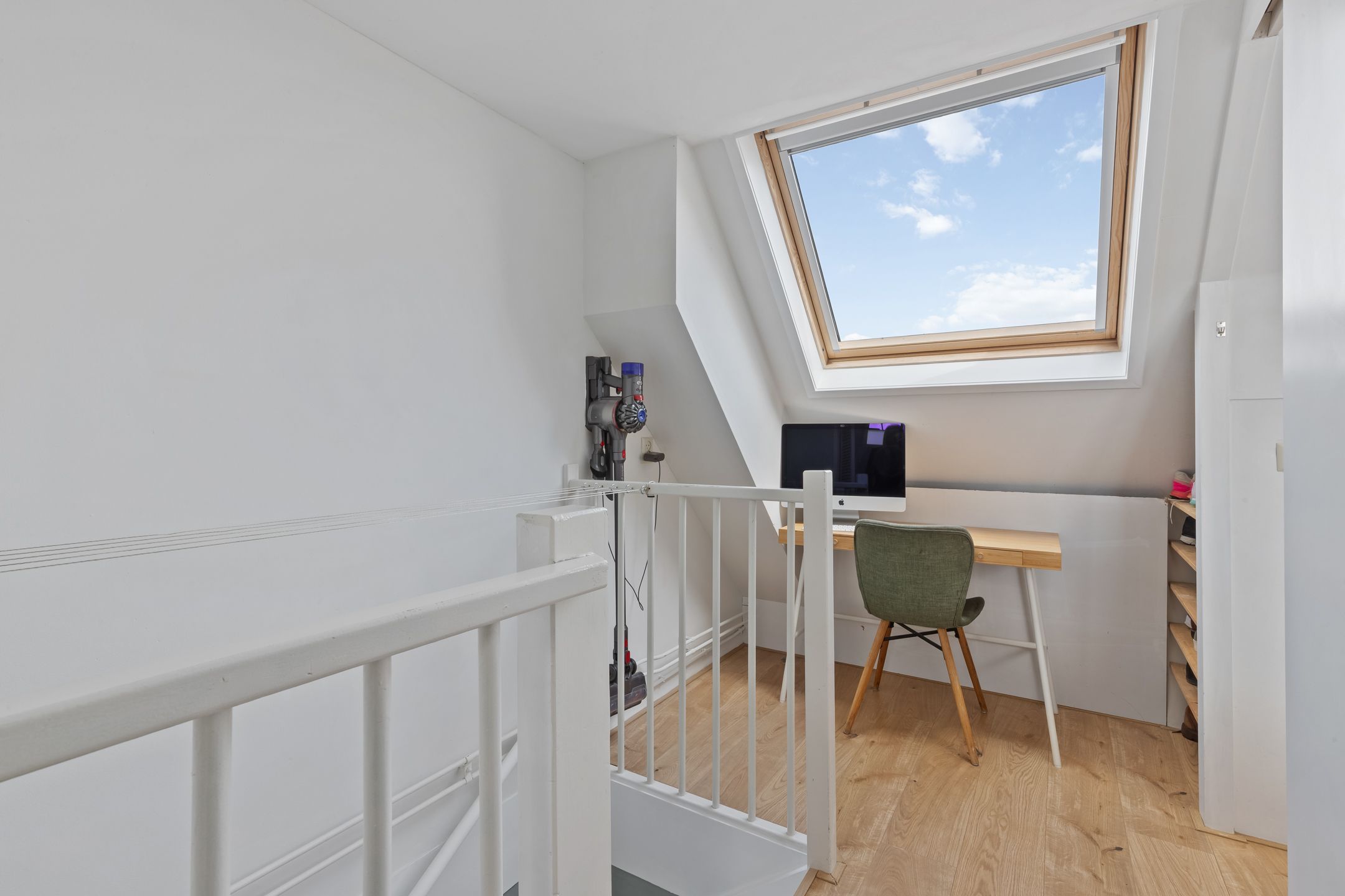 Foto 24 van Waterhoen 8