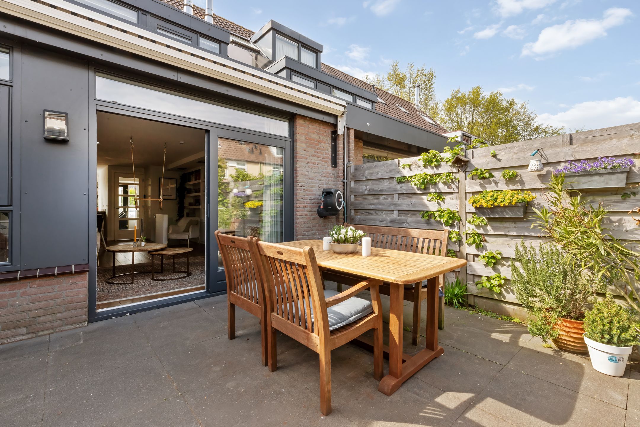 Foto 33 van Waterhoen 8