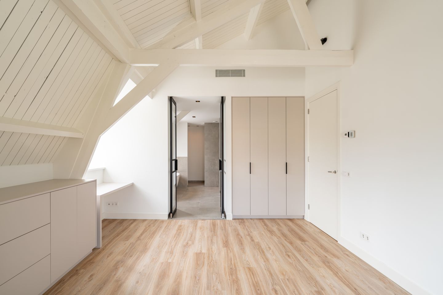 Foto 34 van Schoolstraat 1