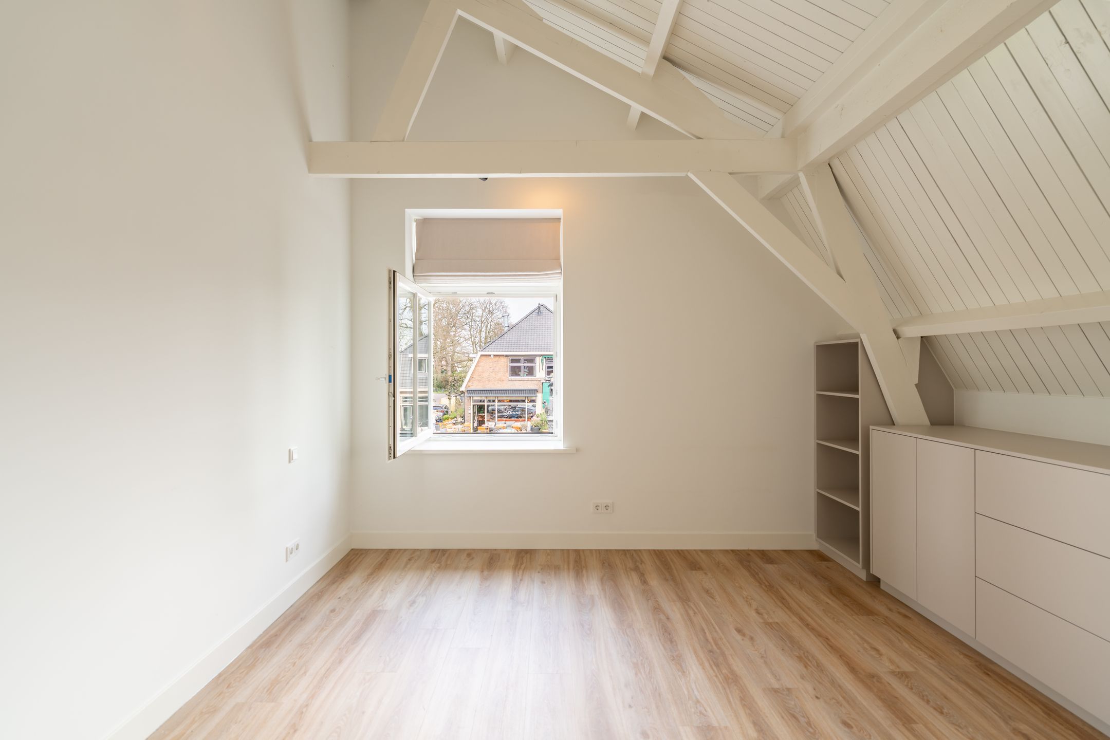 Foto 42 van Schoolstraat 1