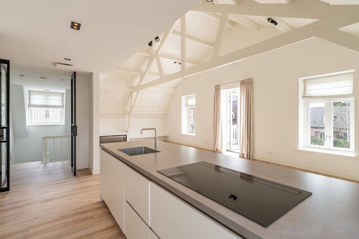 Foto 20 van Schoolstraat 1