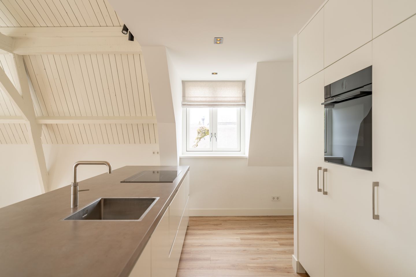 Foto 19 van Schoolstraat 1