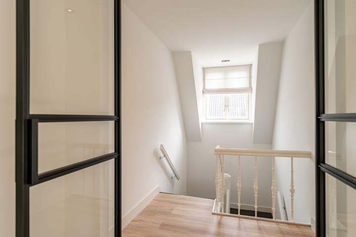 Photo 5 of Schoolstraat 1