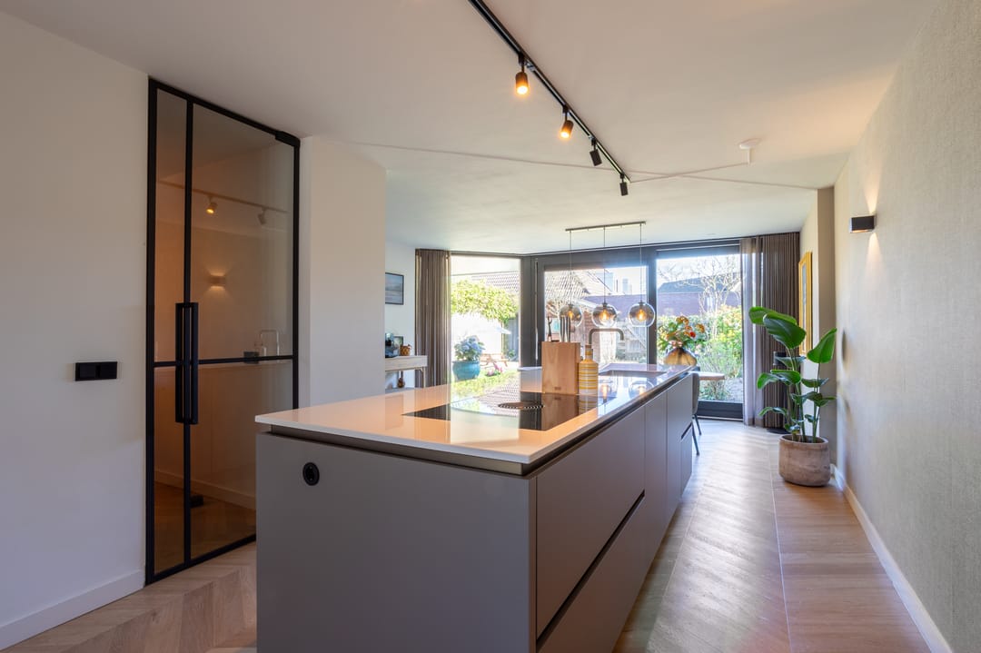 Foto 13 van van Ommerenstraat 47