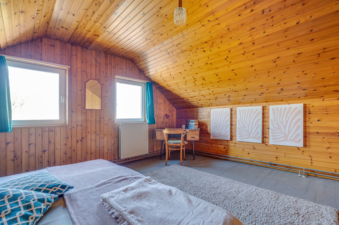 Detached Dike House with Expansive Polder Views and Large Plot Near the Beach — 25