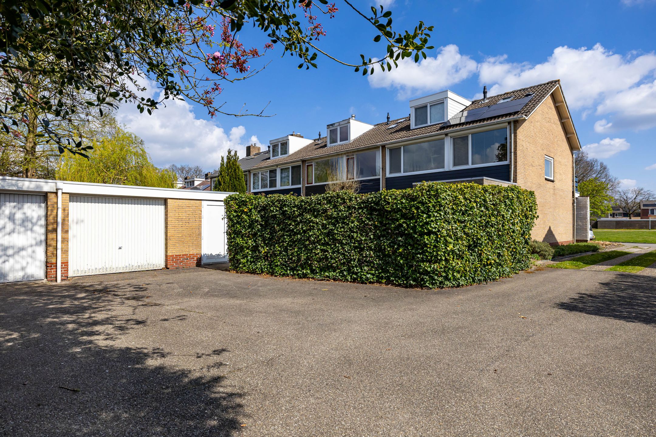 Photo 39 of Merelweg 7