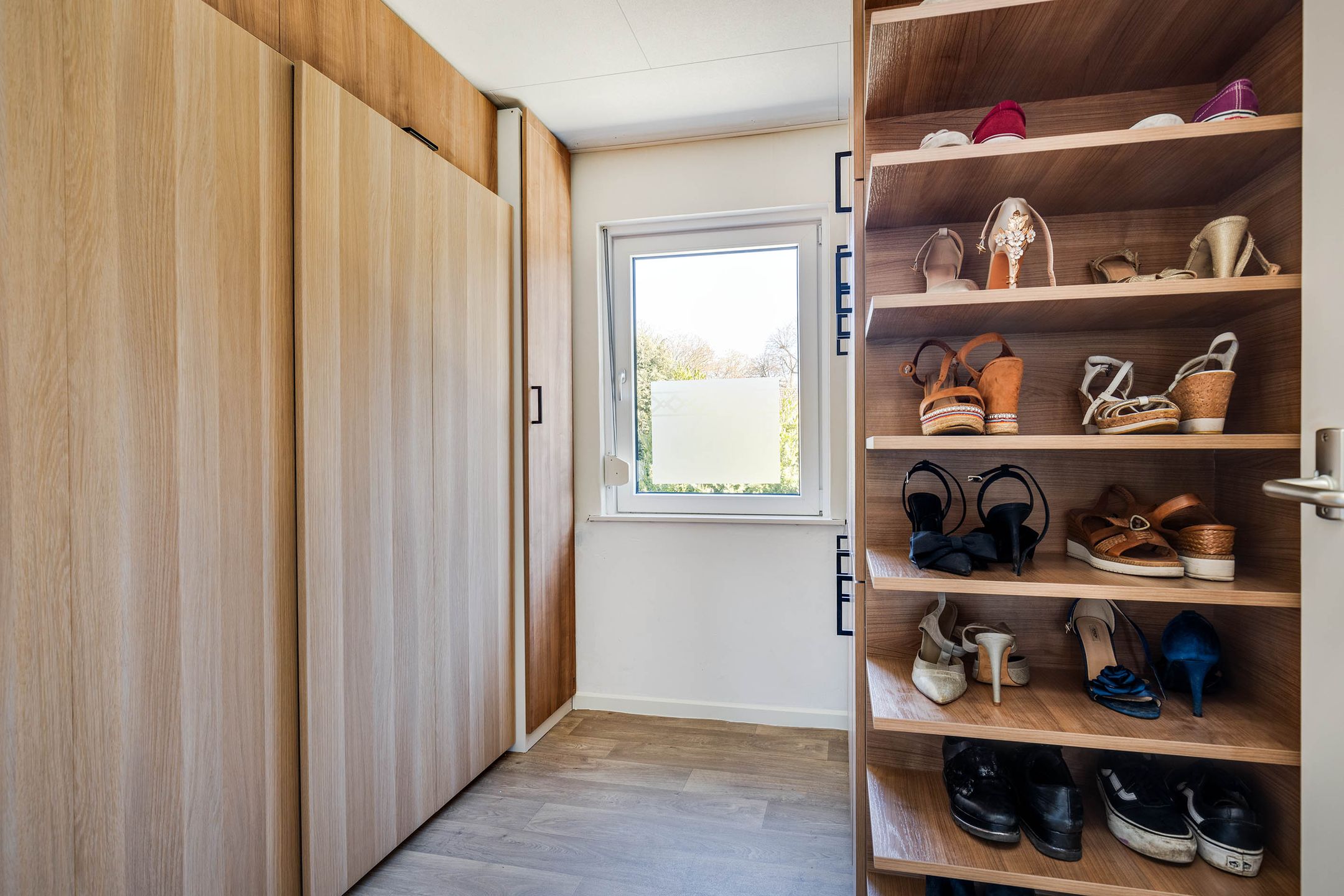 Photo 27 of Velgraafweg 54