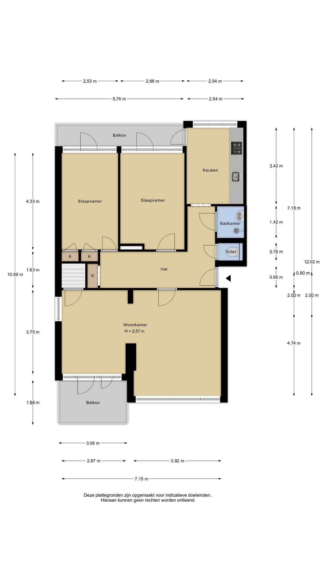 Spacious corner apartment on top floor with basement and two balconies — 41