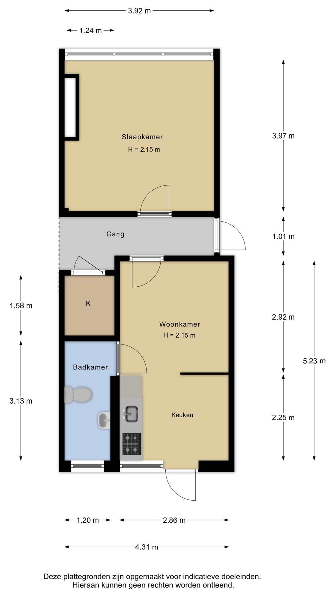 Spacious corner apartment on top floor with basement and two balconies — 43