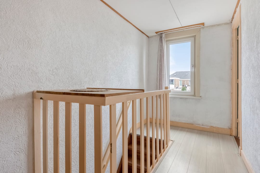 Characterful 1920s Terraced House with Deep Garden in Central Tilburg — 11
