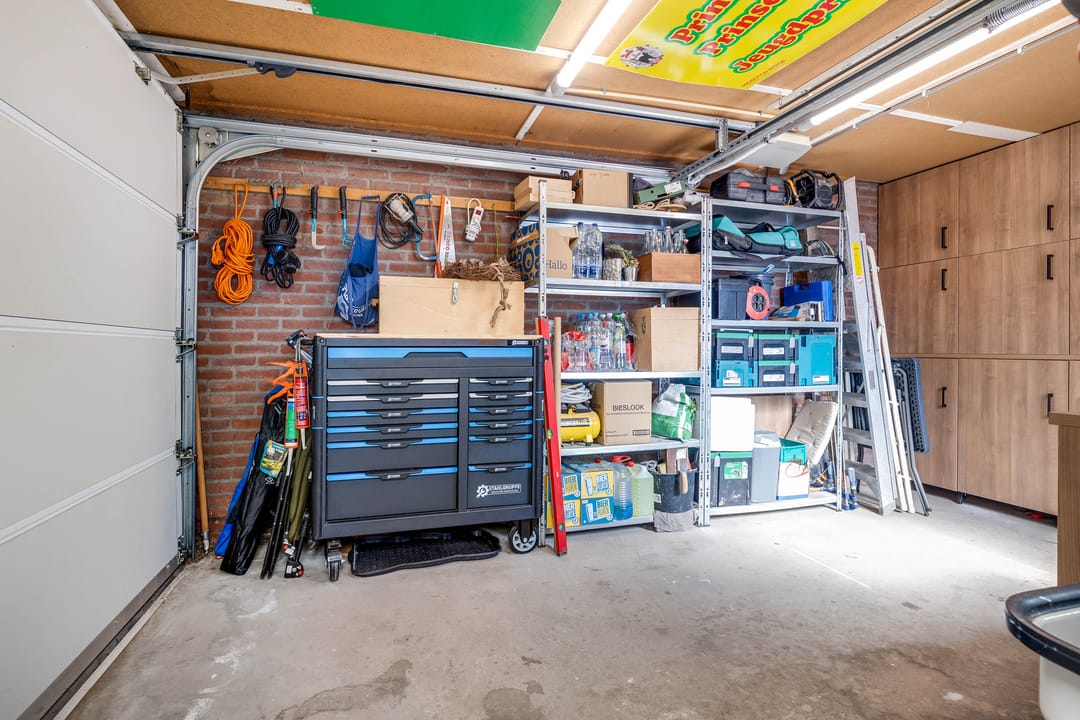 Photo 37 of Velgraafweg 54