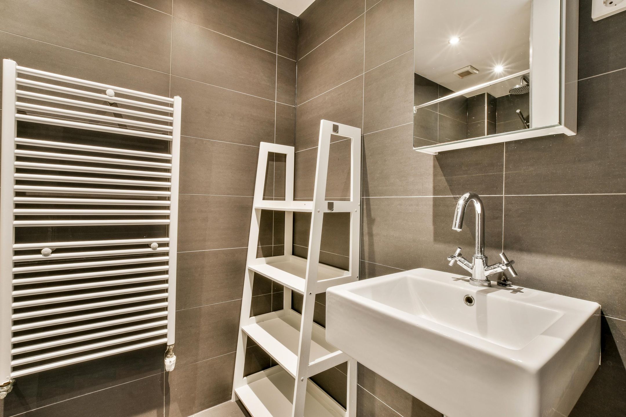 Photo 18 of Vogelenzangstraat 60-2