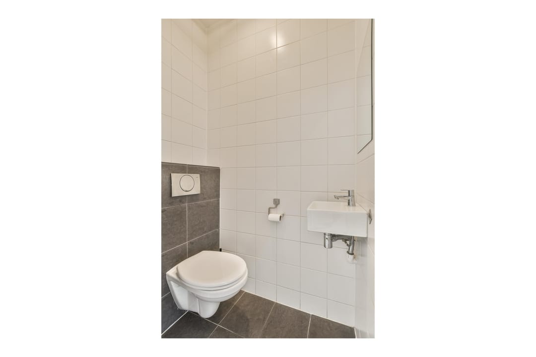 Photo 28 of Vogelenzangstraat 60-2