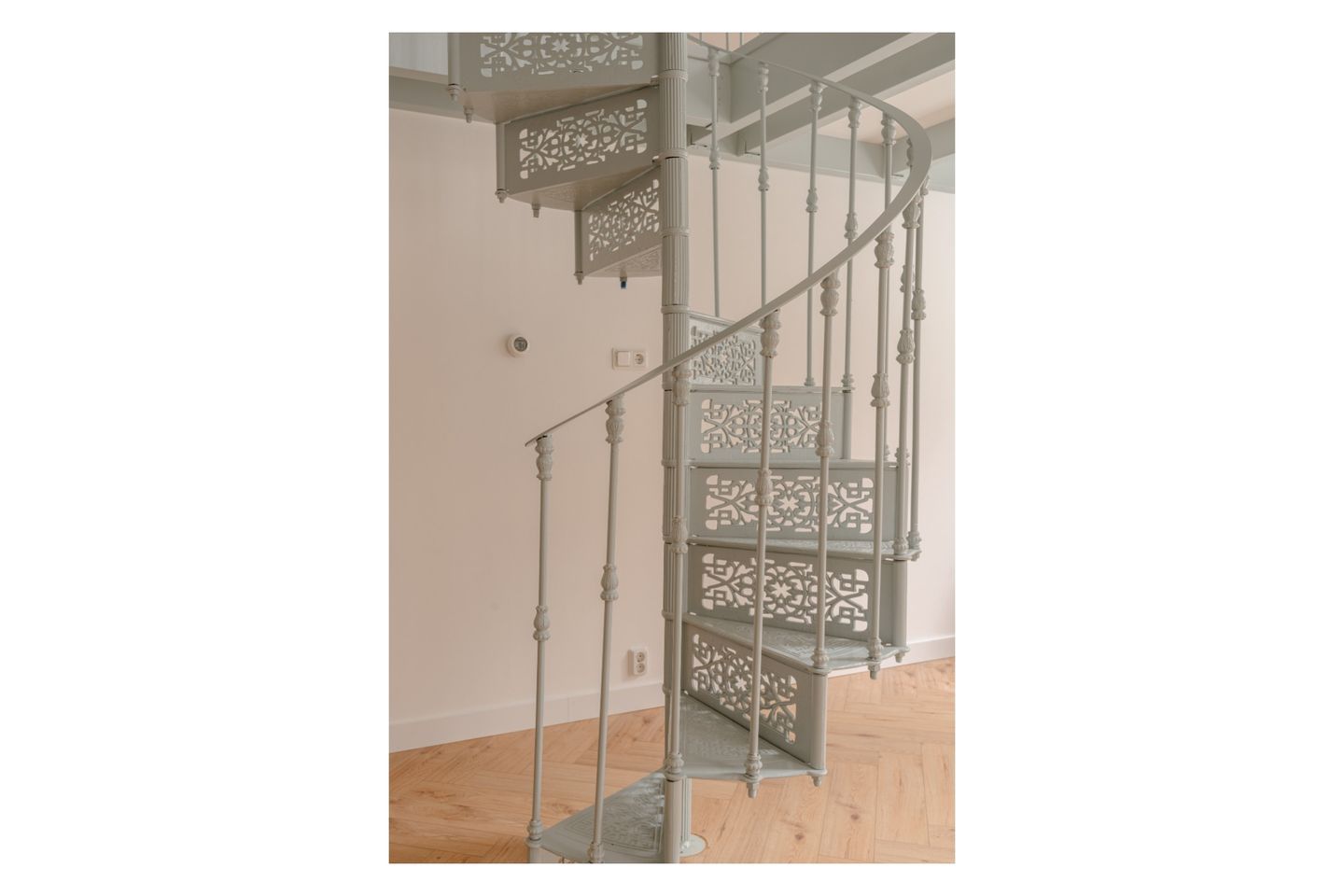 Foto 10 van Goudsbloemstraat 32-H