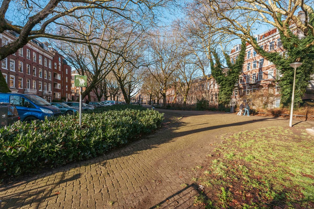 Foto 38 van Nassaukade 71-H