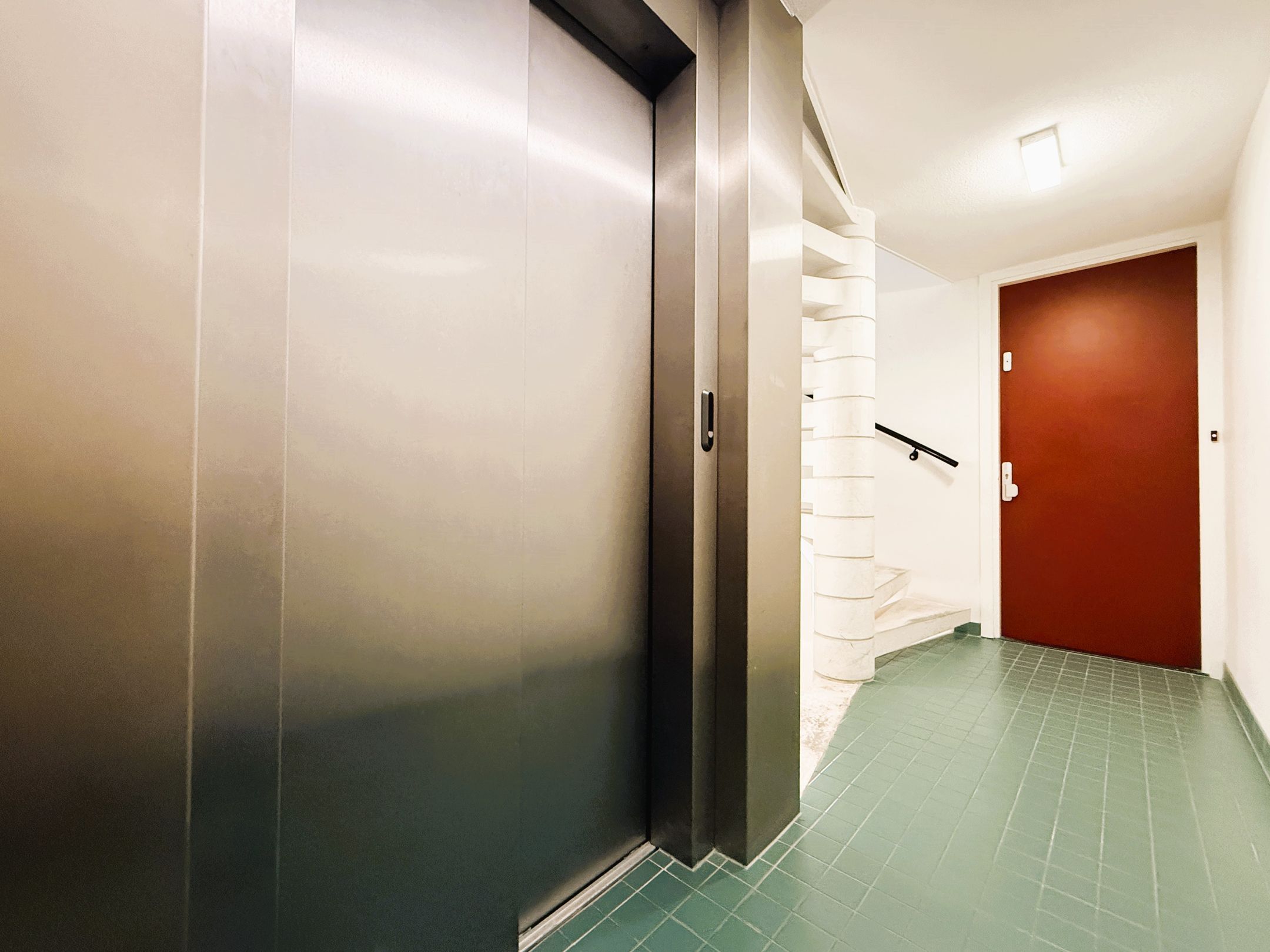 Photo 24 of Tweede Weteringdwarsstraat 51-B