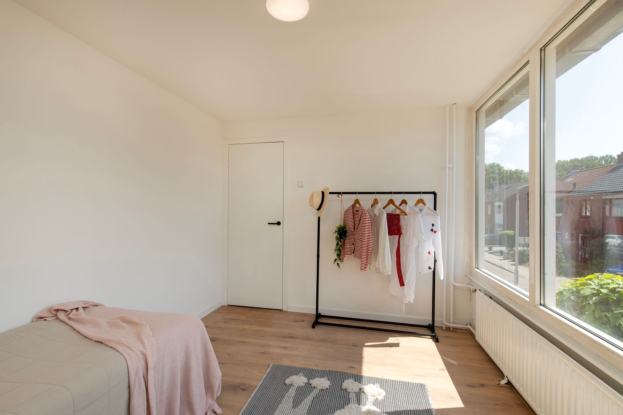 Foto 27 van Pastoor de Witstraat 1