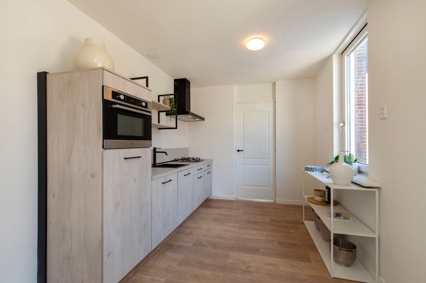 Foto 14 van Pastoor de Witstraat 1