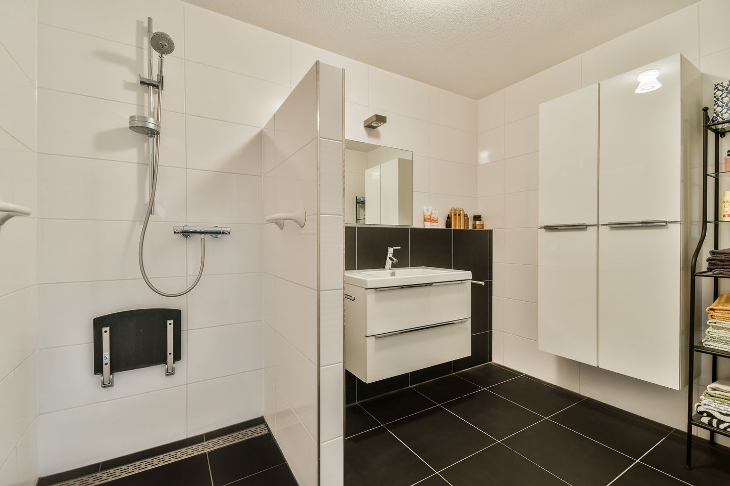 Foto 20 van Stationsplein 13-F4