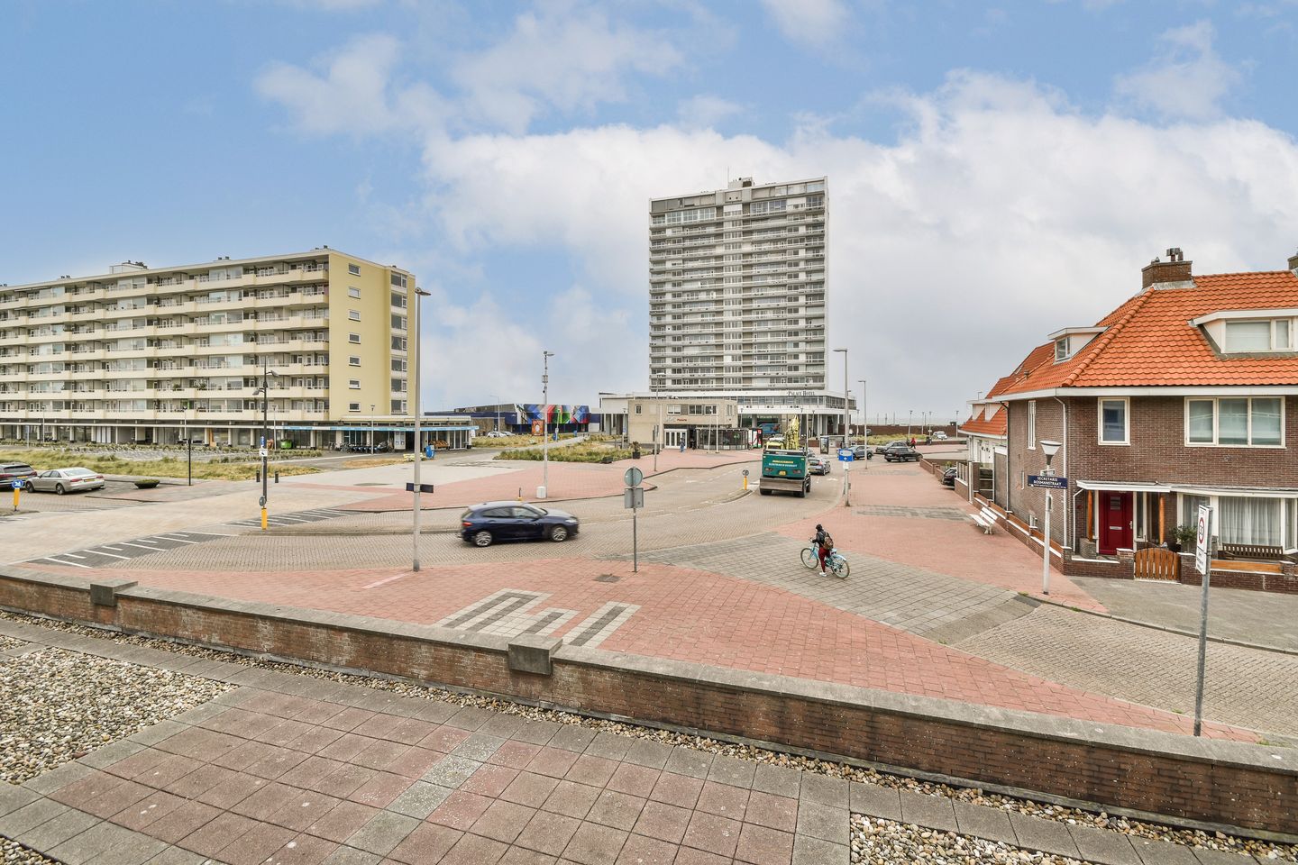 Photo 14 of Stationsplein 13-F4