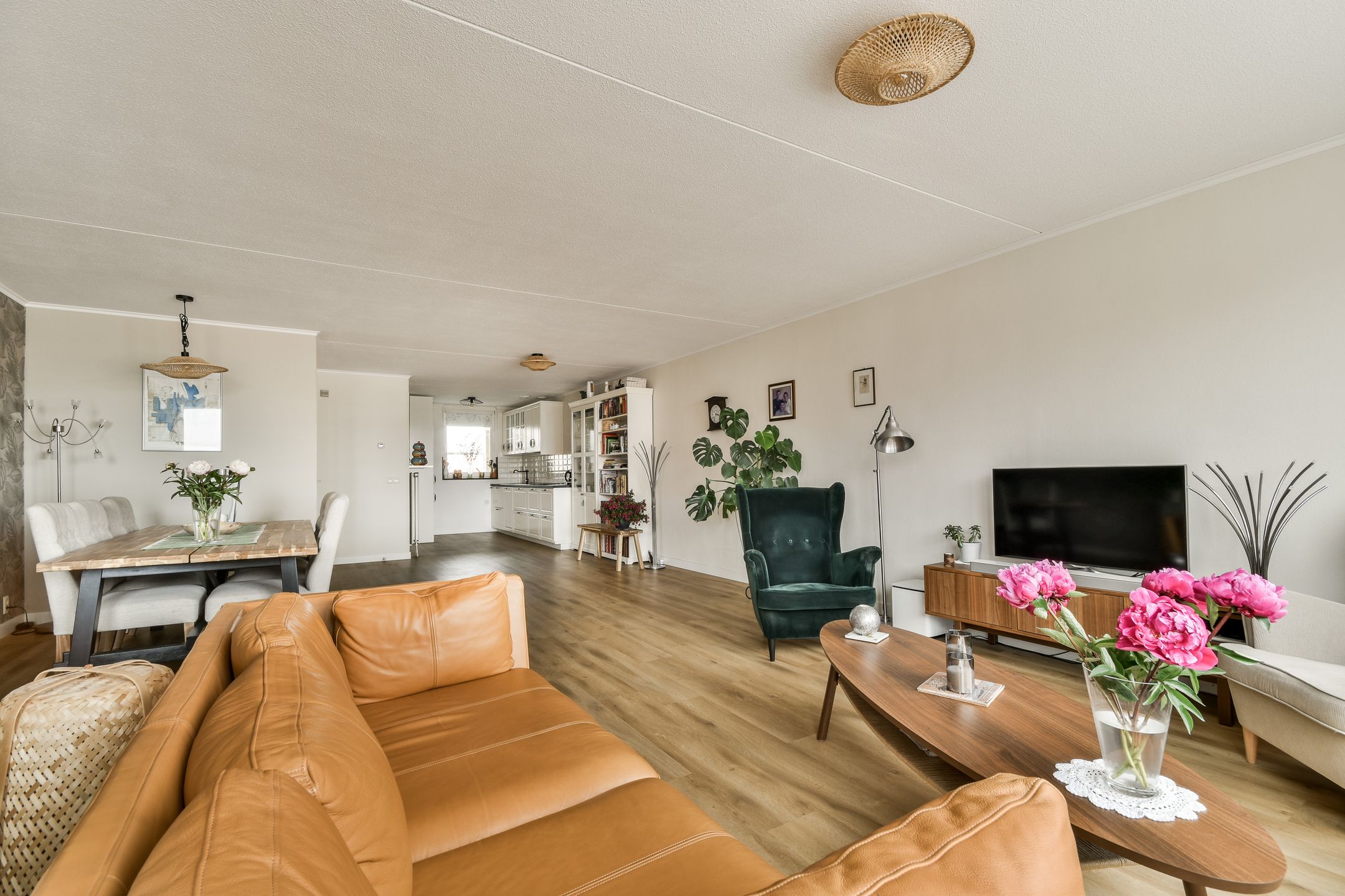 Foto 3 van Stationsplein 13-F4