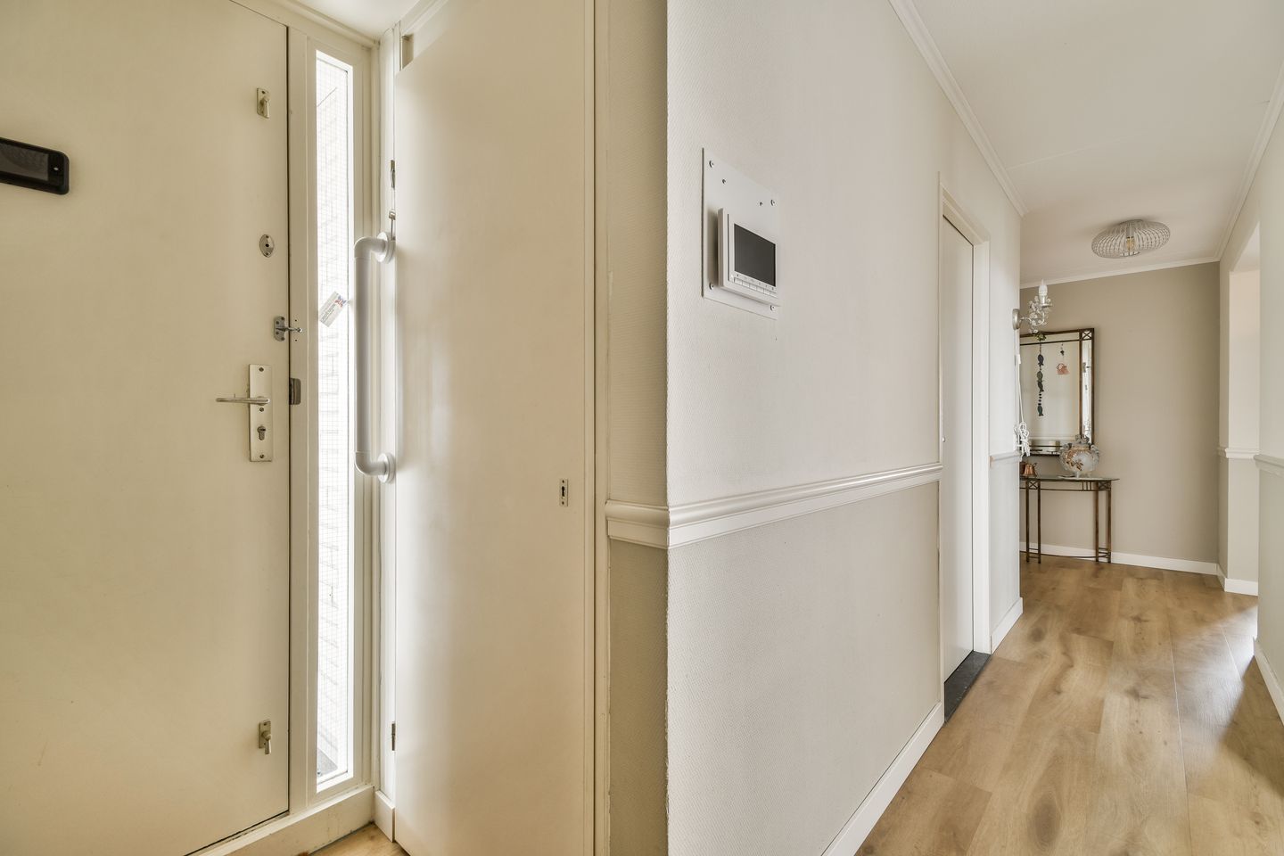 Foto 10 van Stationsplein 13-F4