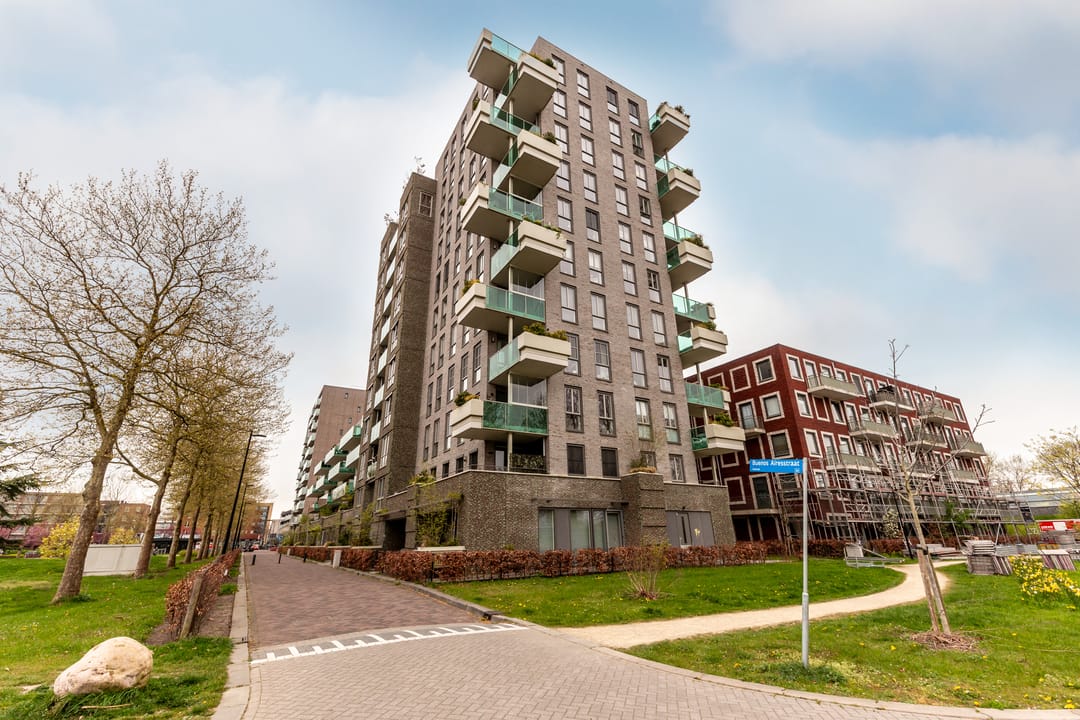 Foto 22 van Buenos Airesstraat 115