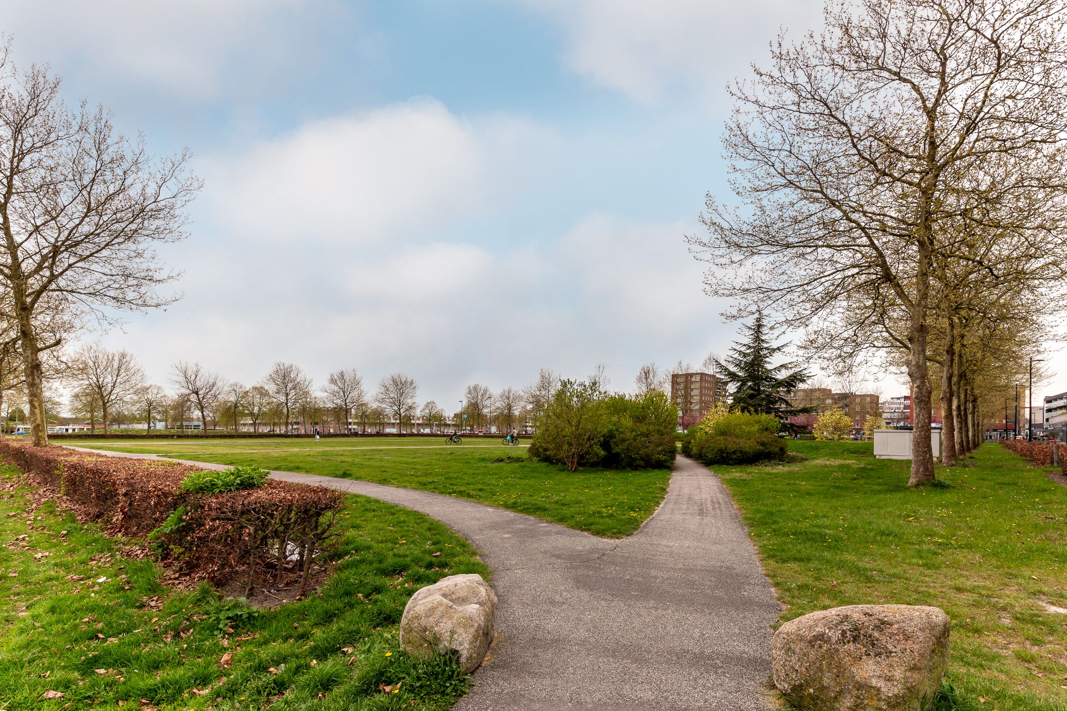 Foto 27 van Buenos Airesstraat 115