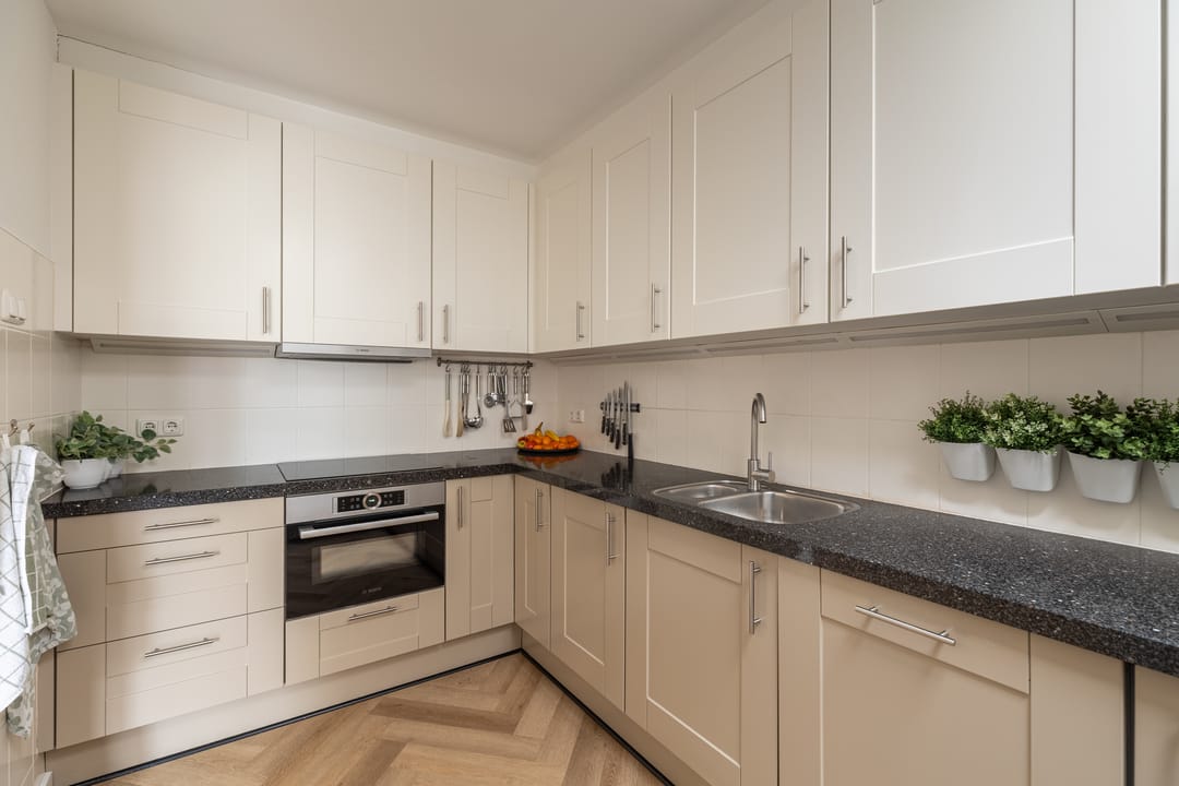 Photo 17 of Bergeonstraat 8