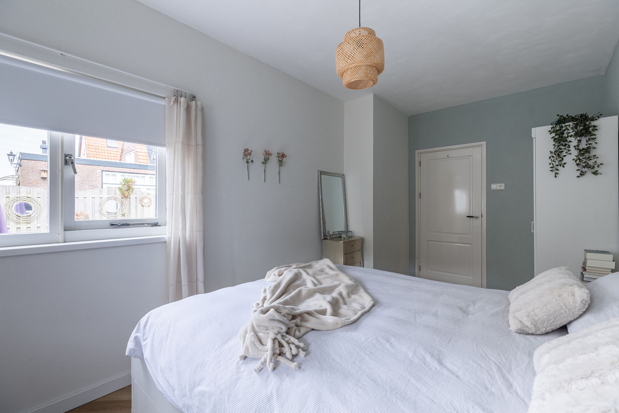 Photo 21 of Bergeonstraat 8