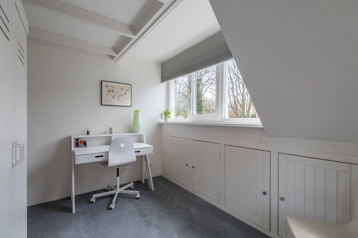 Photo 35 of Bergeonstraat 8