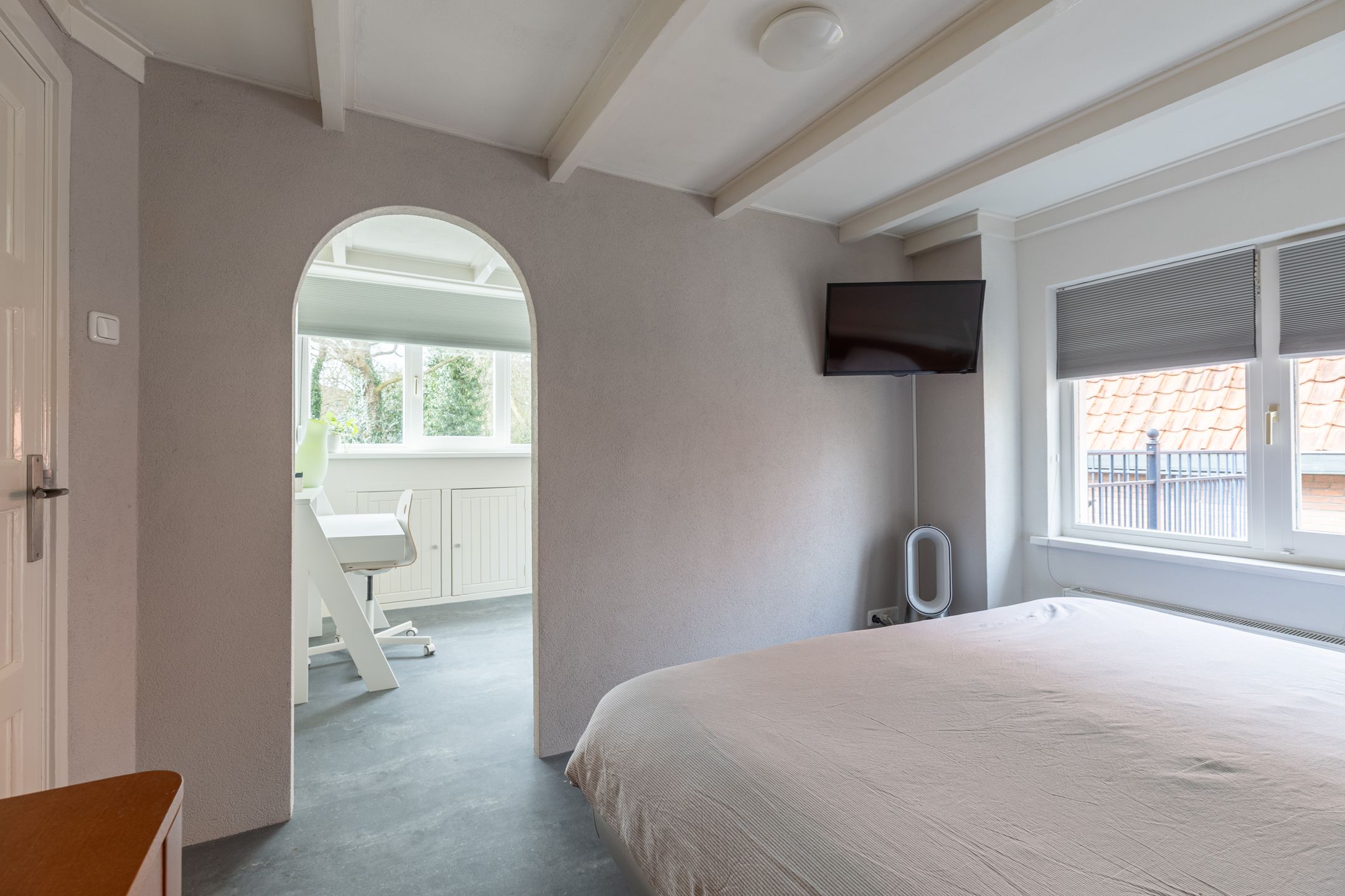 Photo 30 of Bergeonstraat 8