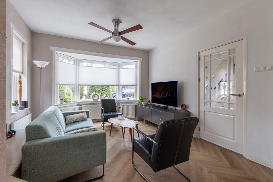 Photo 8 of Bergeonstraat 8