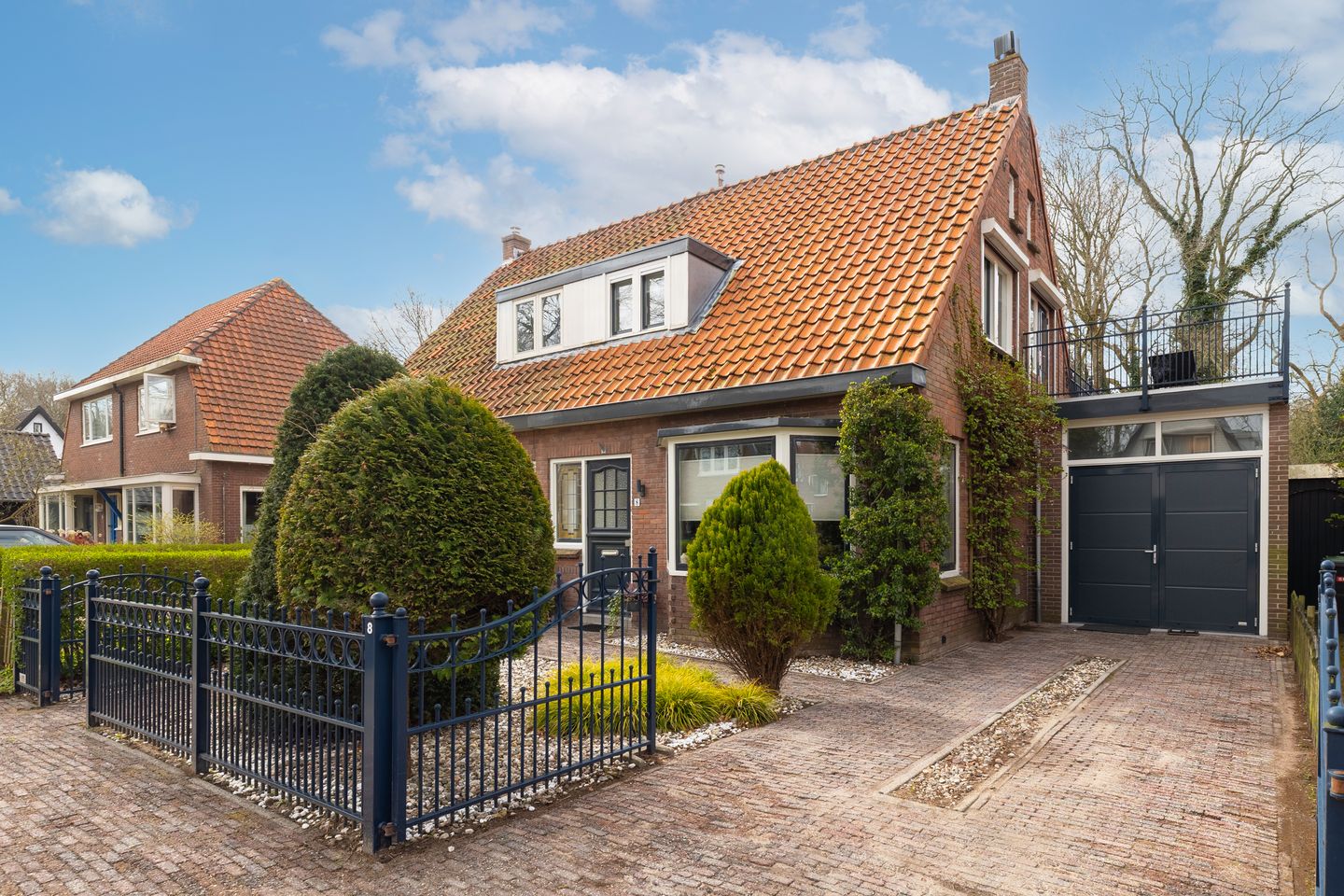 Photo 4 of Bergeonstraat 8