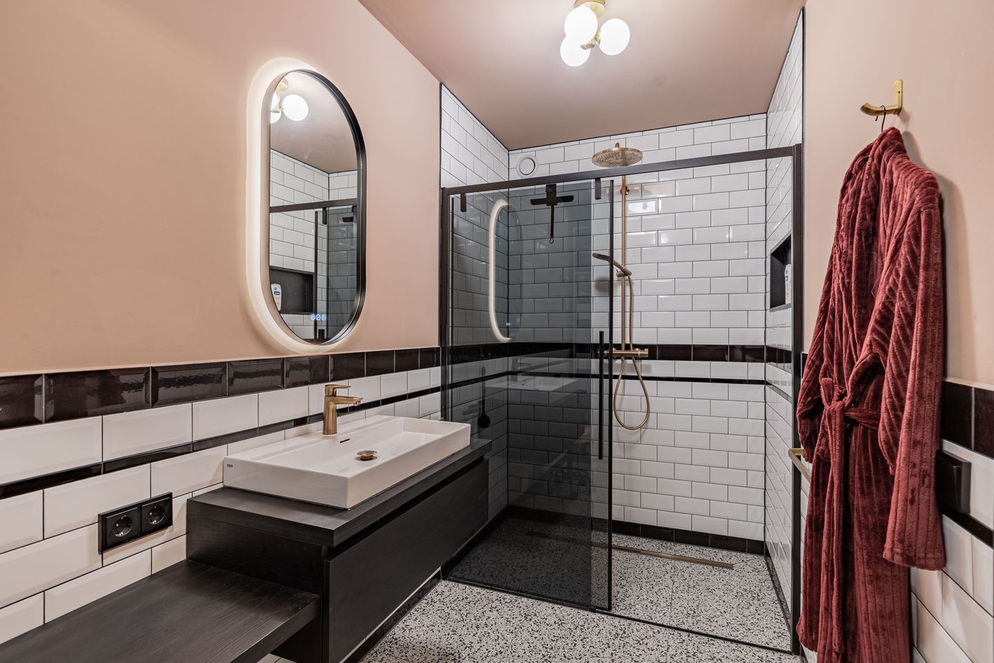 Foto 14 van Kerkstraat 1