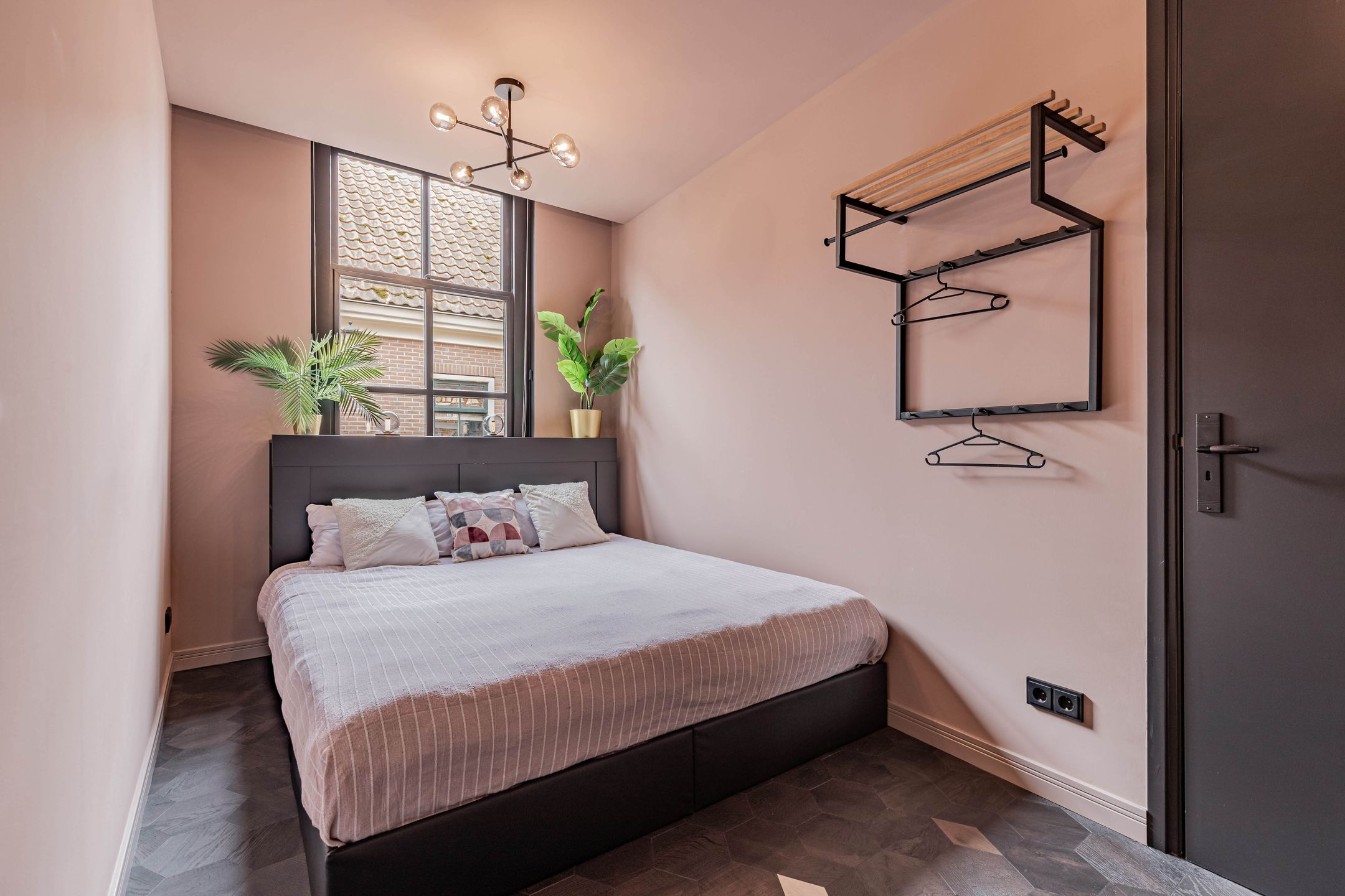 Foto 18 van Kerkstraat 1