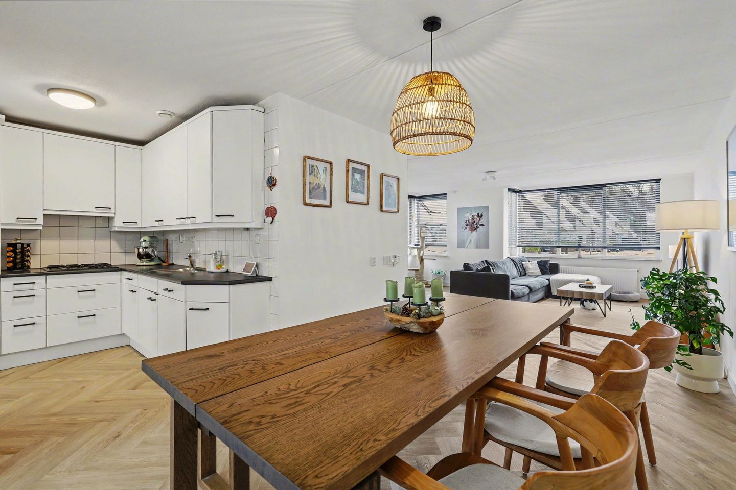 Foto 4 van F.L. Wrightstraat 27