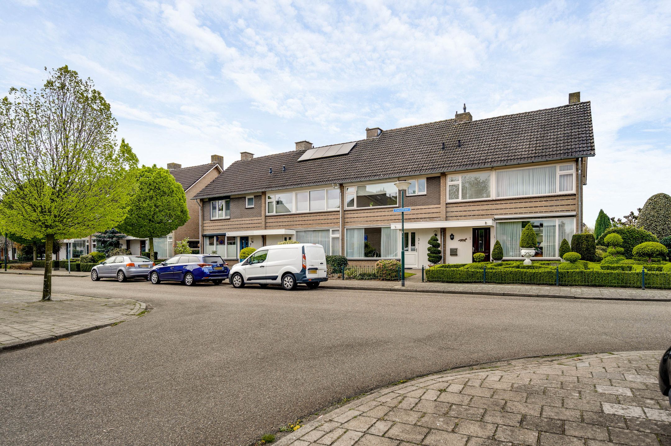 Foto 42 van Evenestraat 3