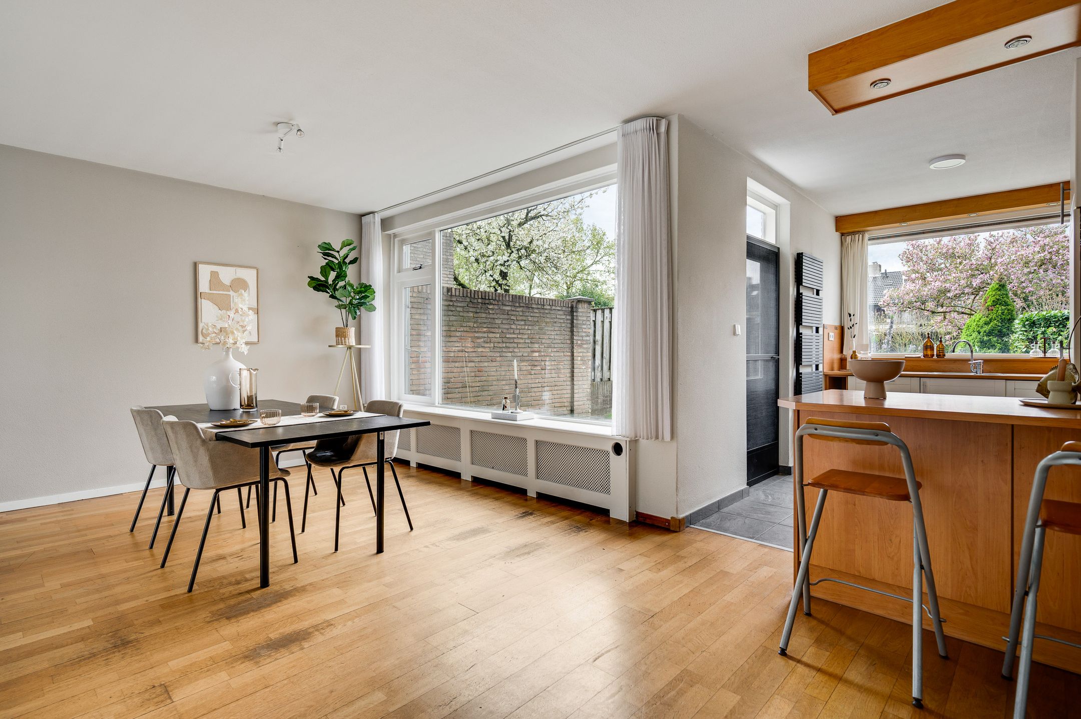 Foto 15 van Evenestraat 3