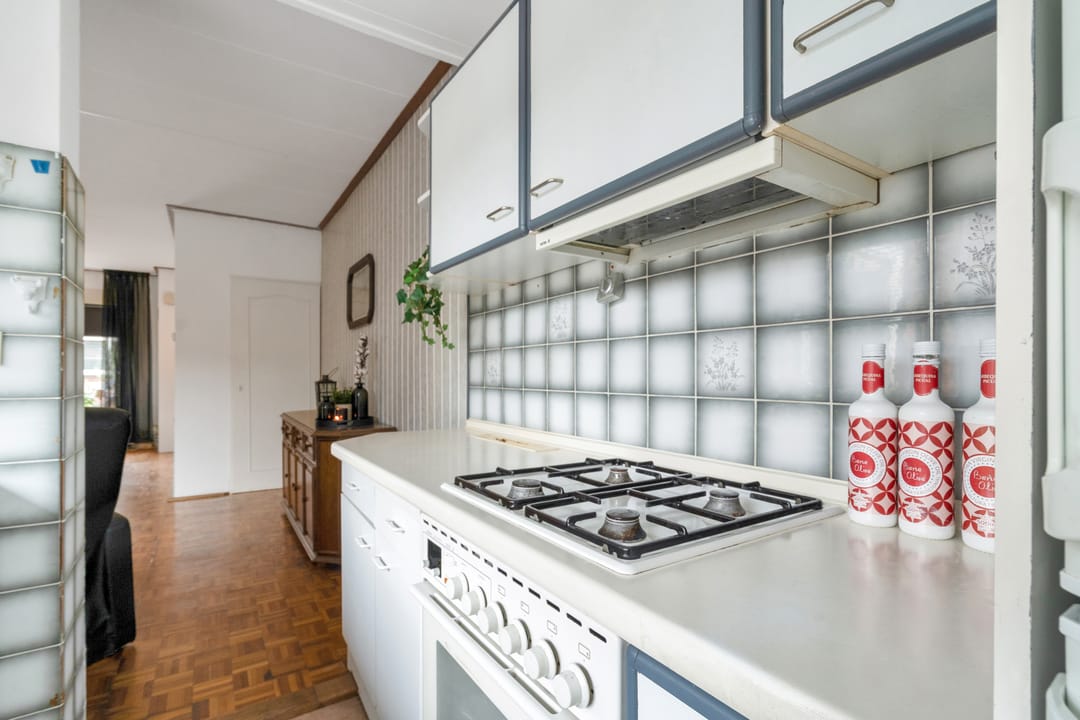 Foto 13 van Tjibbe Knolstraat 42