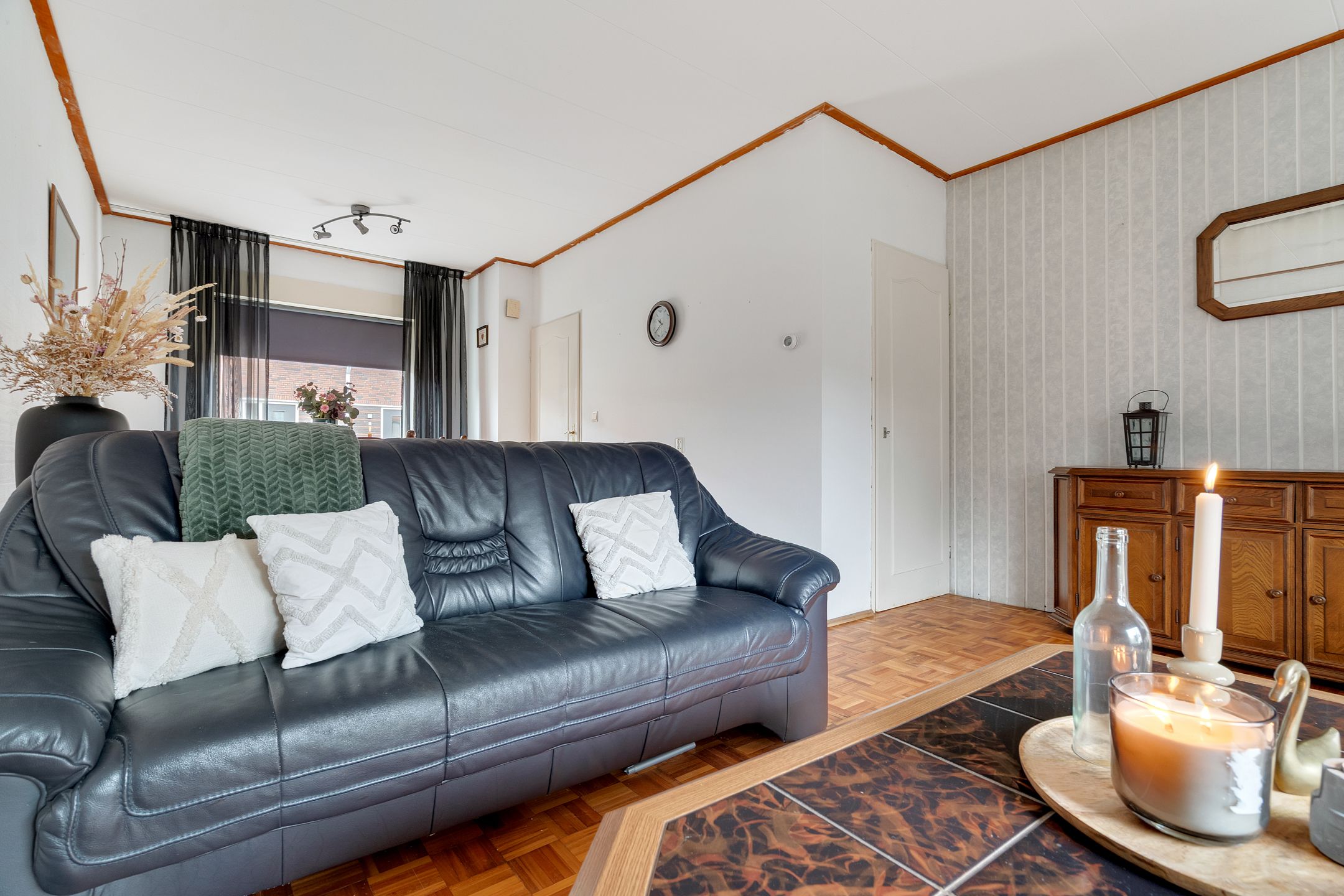 Foto 6 van Tjibbe Knolstraat 42